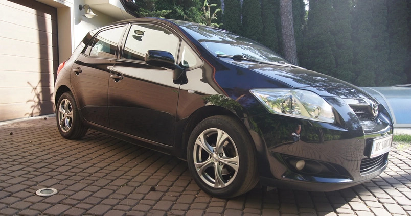 Toyota Auris cena 22900 przebieg: 181000, rok produkcji 2007 z Witnica małe 301